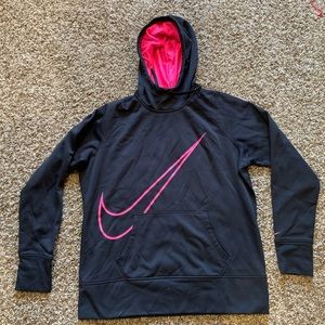 Women’s Nike Therma Fit Hoodie